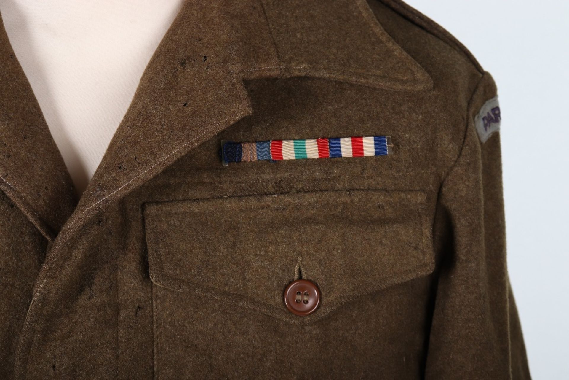 WW2 British Battle Dress Blouse of a Lieutenant in the 6th (Royal Welch) Battalion Parachute Regimen - Bild 11 aus 11