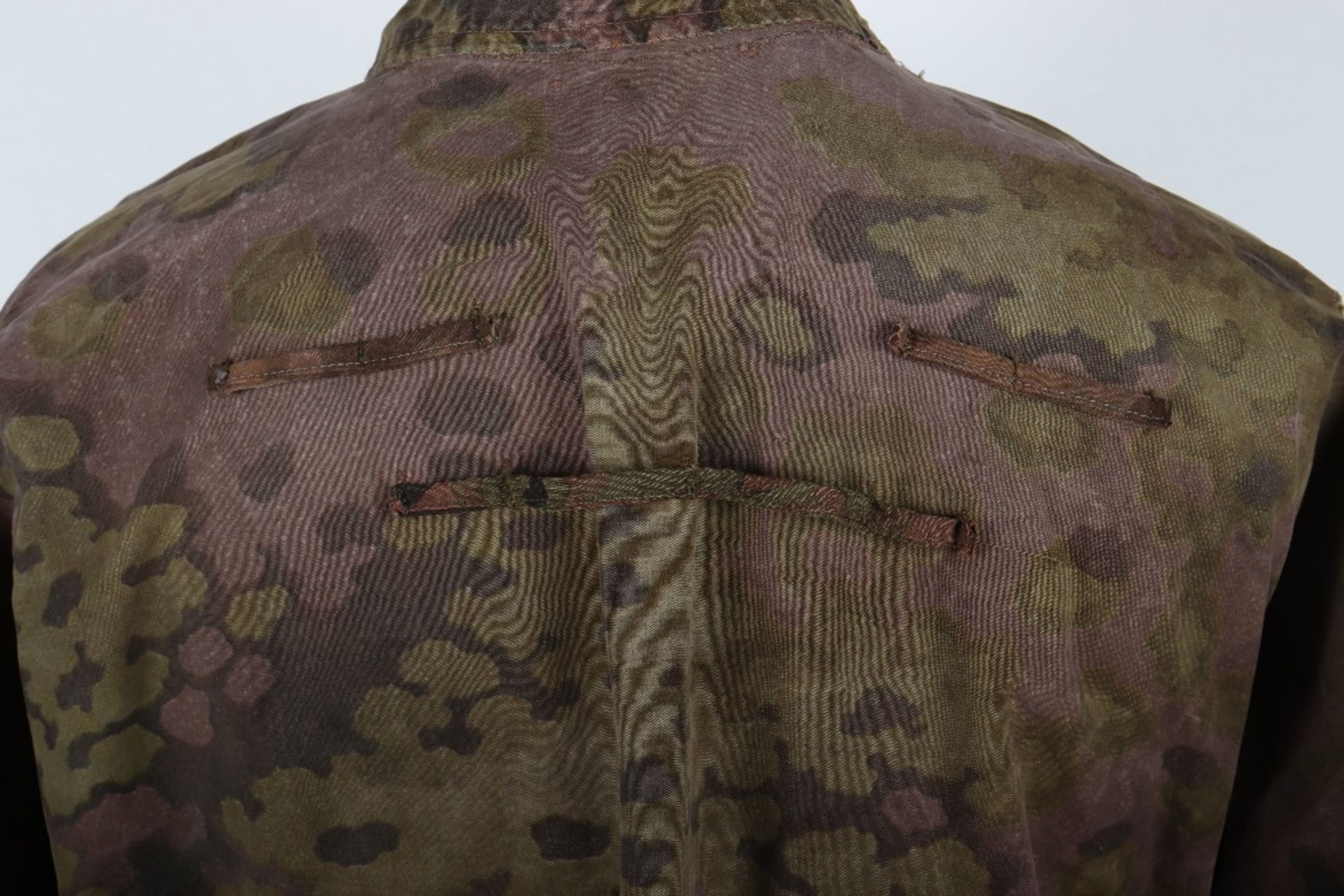 Waffen-SS Reversible Camouflaged Smock - Bild 9 aus 13