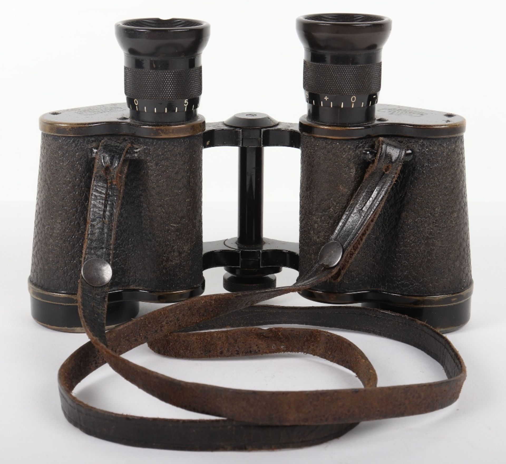 Standard Pair of WW2 German 6x30 Issue Binoculars by Carl Zeiss - Bild 2 aus 6