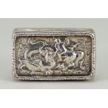 St.George Slaying the Dragon sterling silver snuff box, by J.Robertson, London 1810,