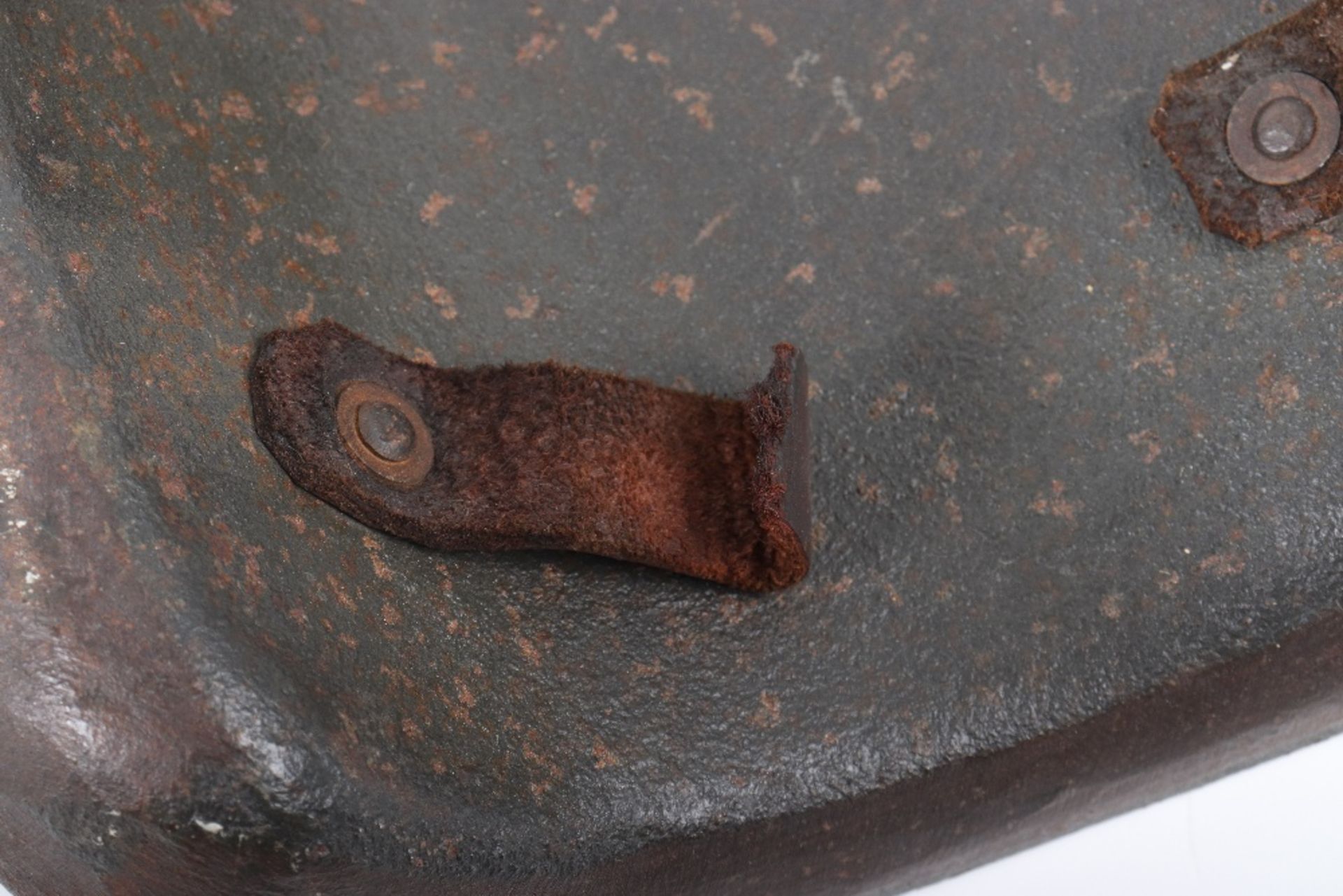 WW1 Style German Armoured Snipers Face Shield Known as “Elephant Mask” - Bild 4 aus 5