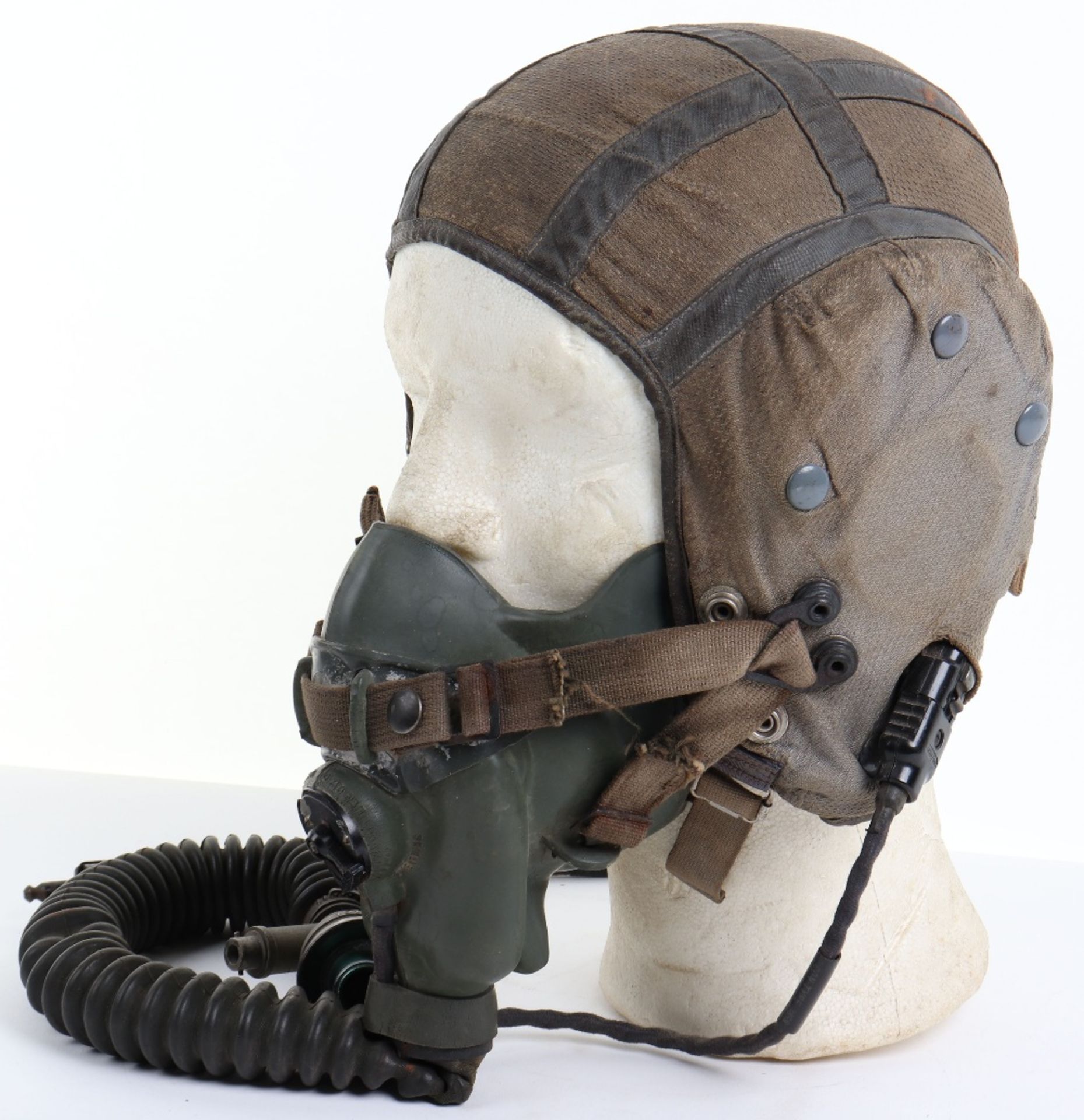 Post-WW2 Royal Air Force G-Type Flying Helmet and Oxygen Mask Set - Bild 5 aus 11