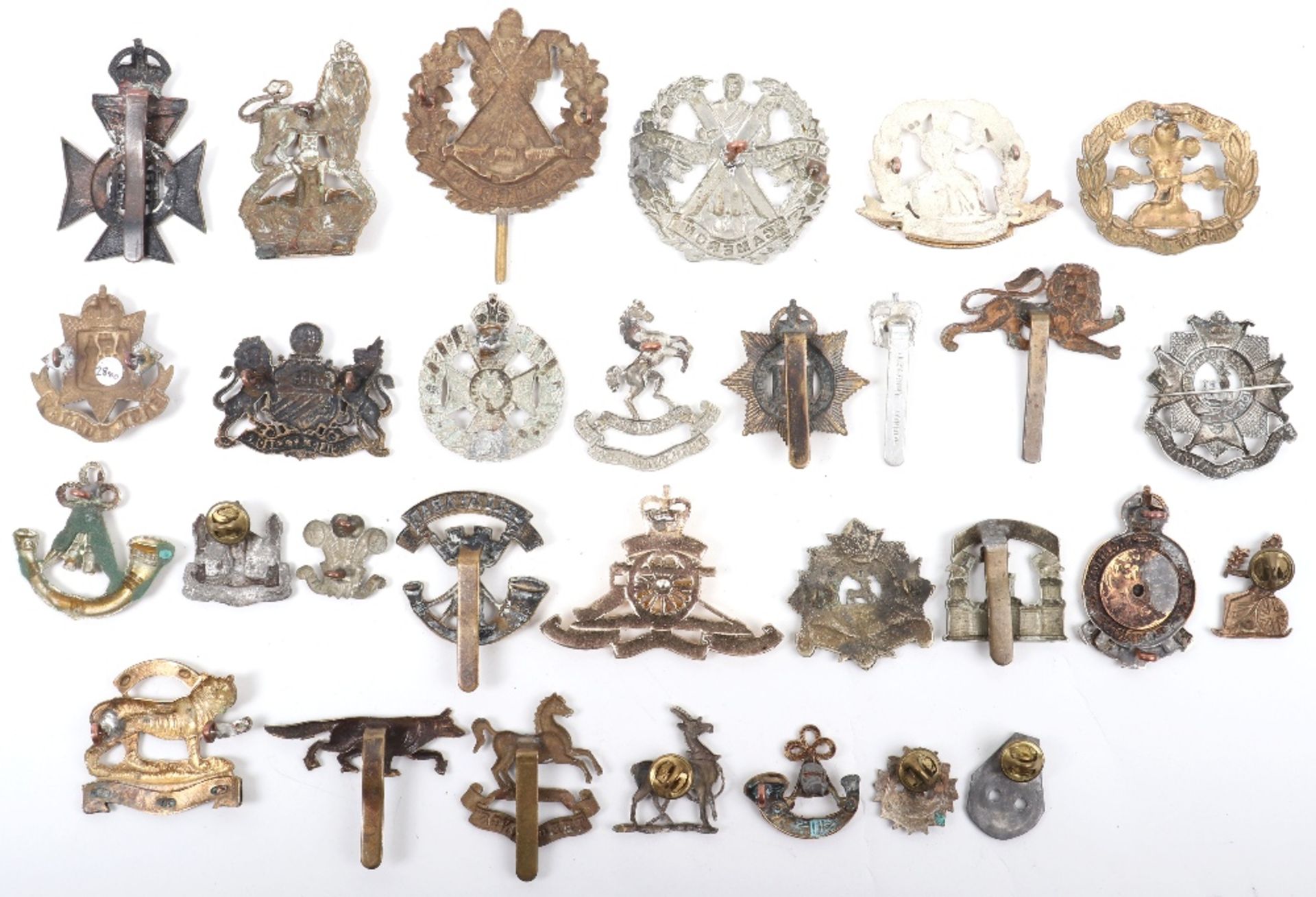 Grouping of Restrike and Defective British Military Badges - Bild 2 aus 2