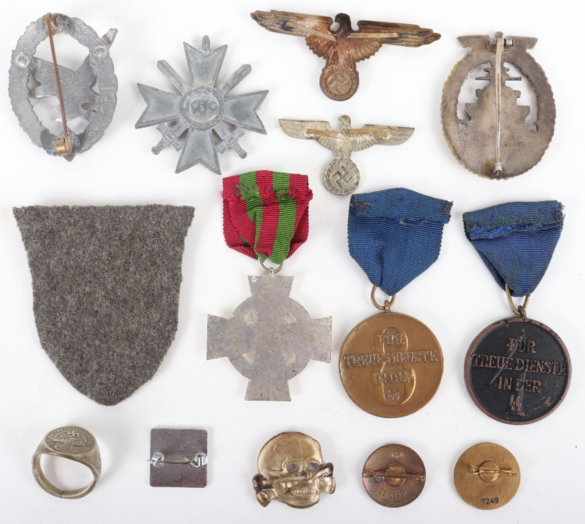 WW2 Style German Medals and Badges - Bild 3 aus 5