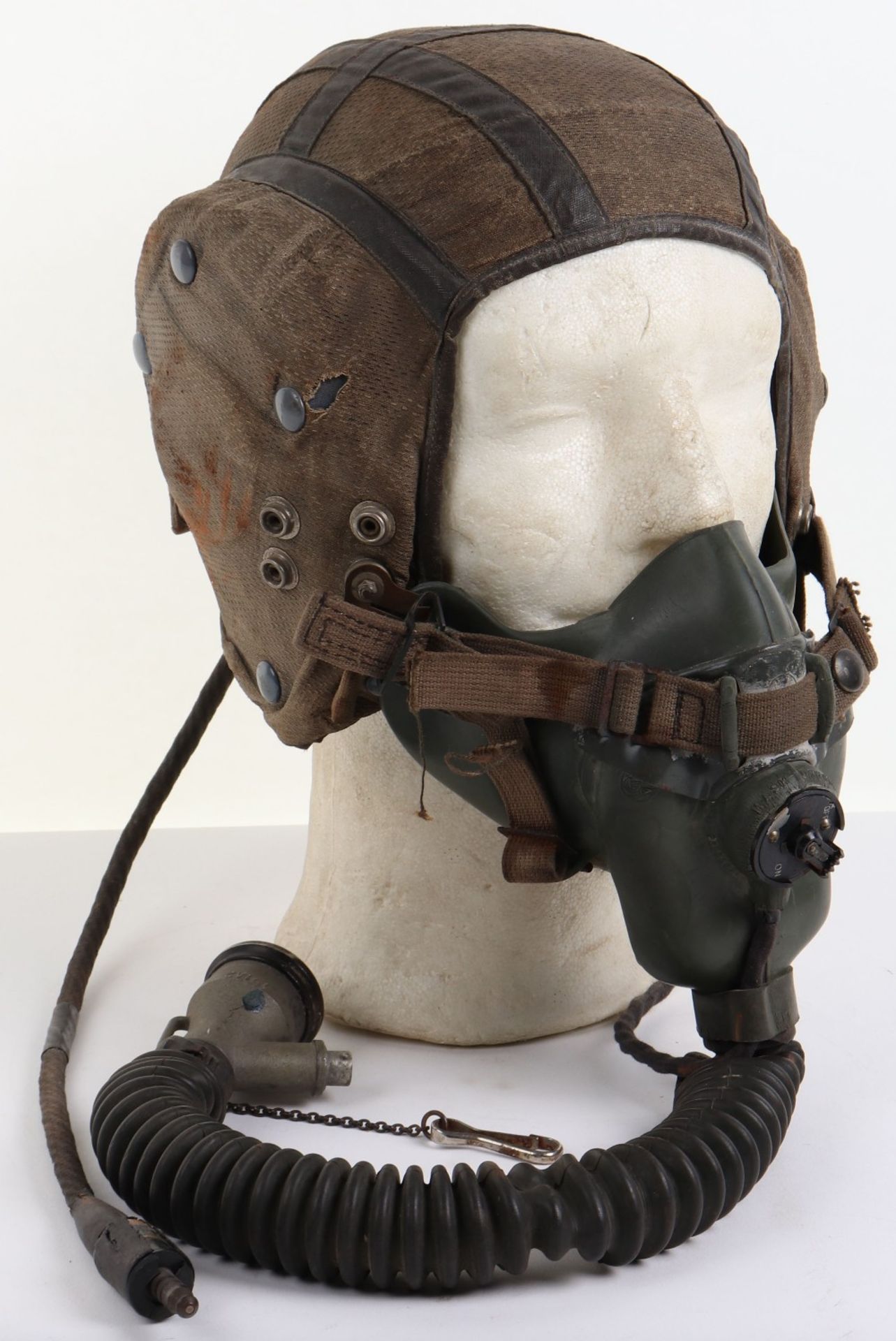 Post-WW2 Royal Air Force G-Type Flying Helmet and Oxygen Mask Set - Bild 8 aus 11