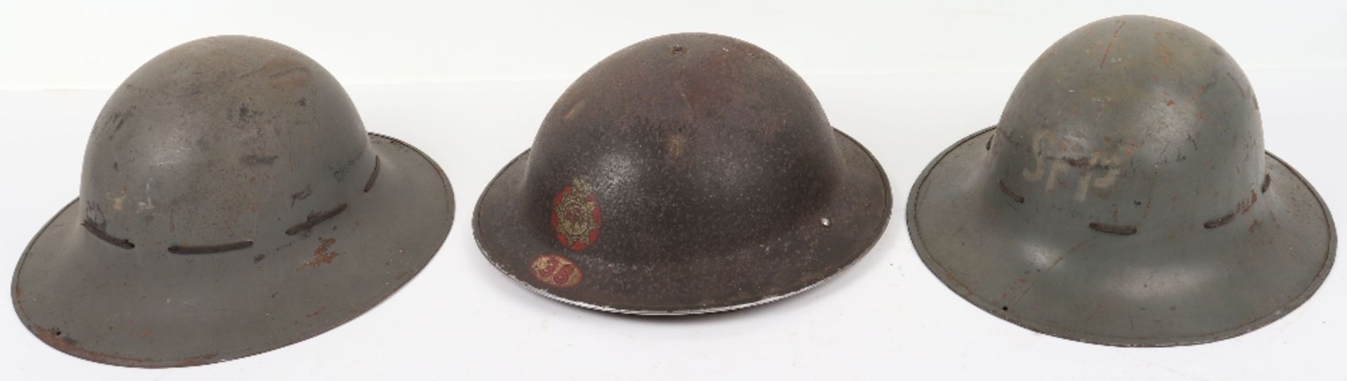 WW2 British Helmets - Bild 2 aus 17