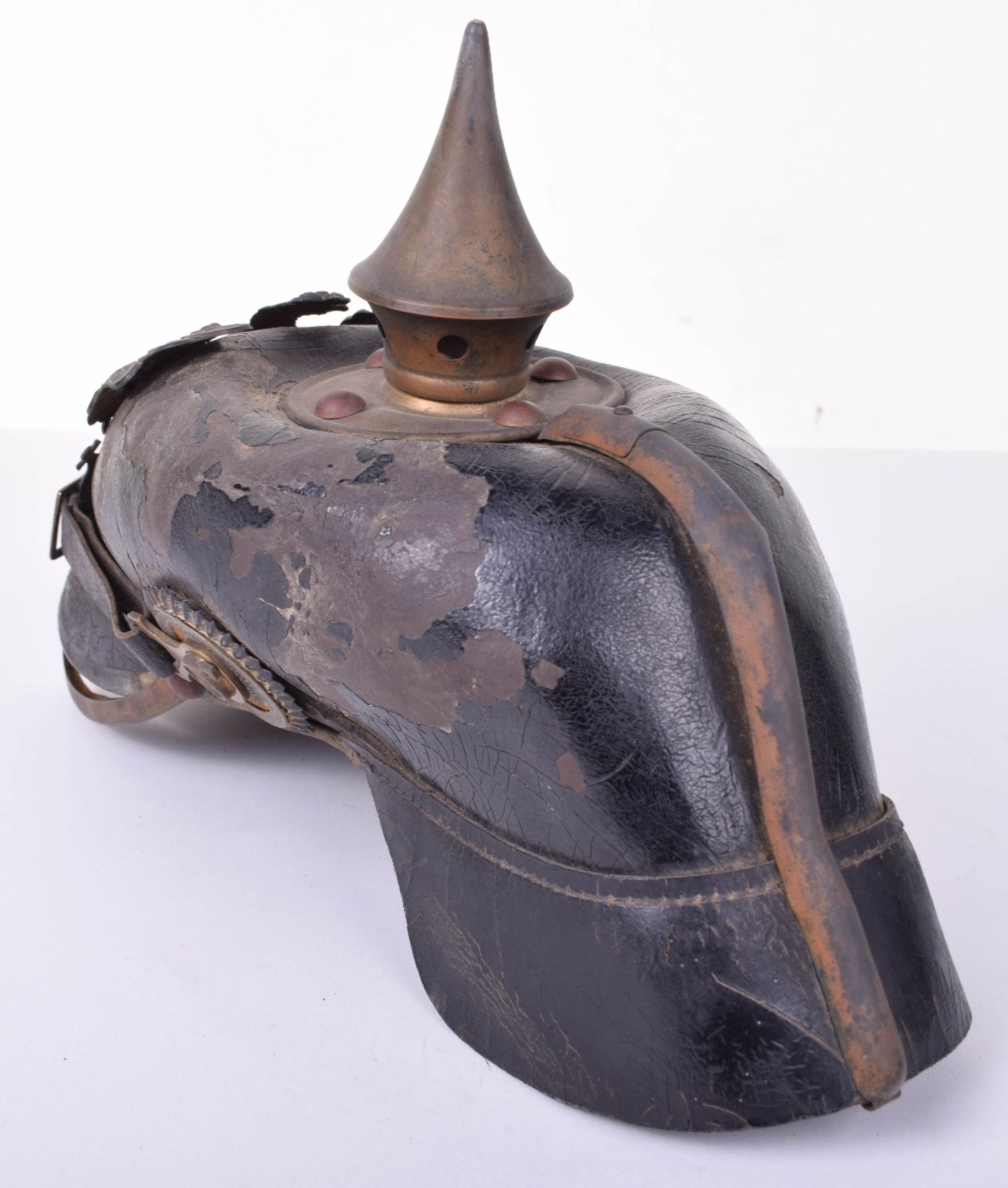 WW1 German Prussian Battlefield Pick-Up Other Ranks / NCO’s Pickelhaube Helmet with Original Numbere - Image 14 of 25