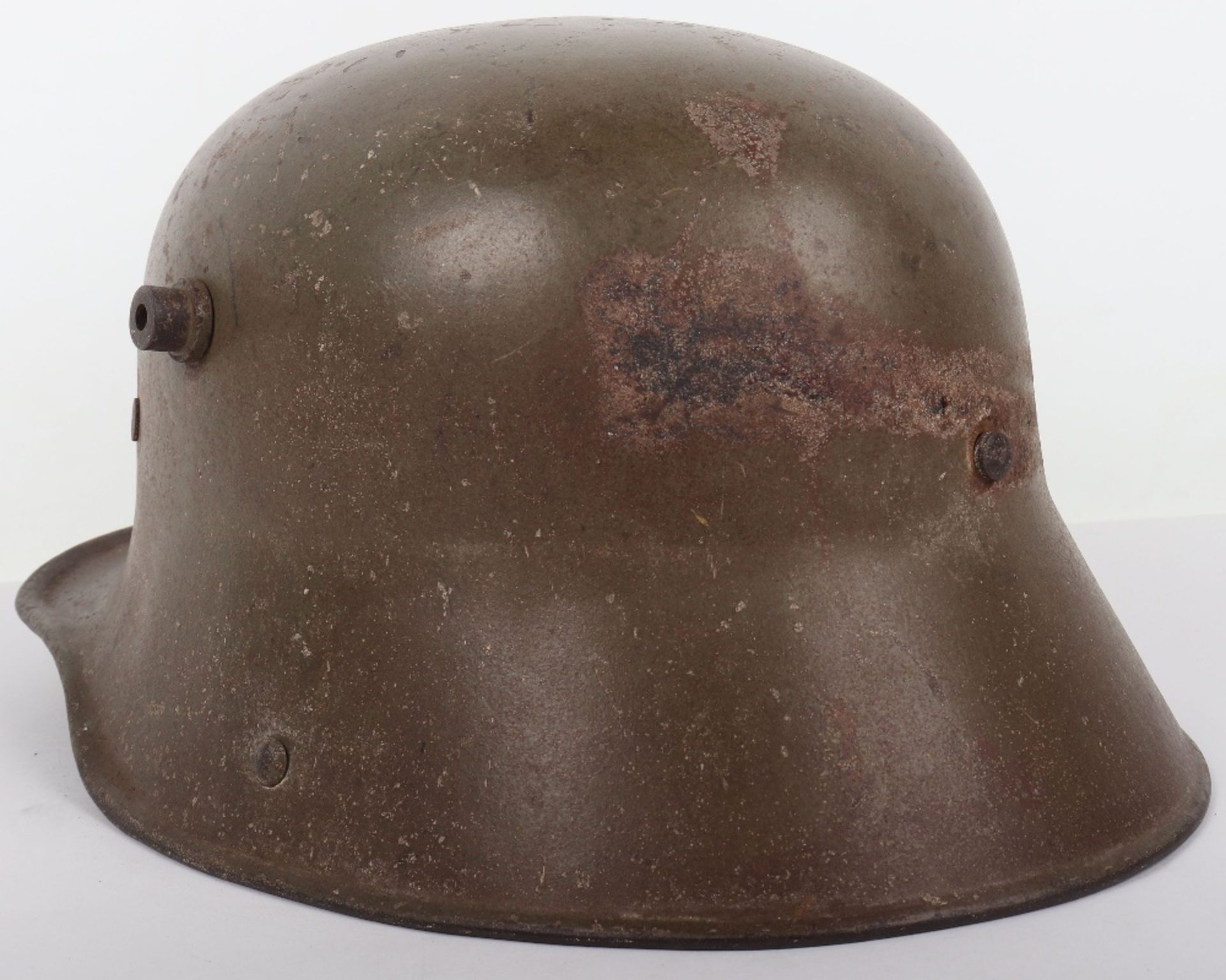 German M-16 Steel Combat Helmet Captured at the Battle of Montauban 1918 - Bild 4 aus 11