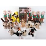 Quantity of Wallace and Gromit related plush toys