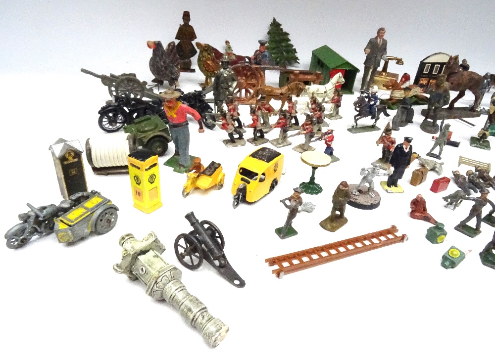 Various Toy Soldiers and other figures - Bild 6 aus 8