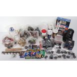 Large quantity of Star Wars food related memorabilia