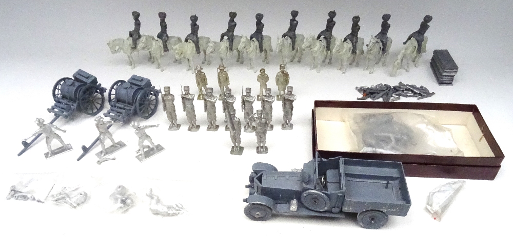Various models, Royal Horse Artillery Gun Team - Image 5 of 8