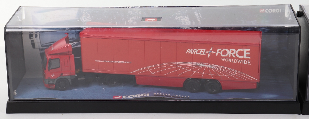 Two Boxed Royal Mail and Parcel force Corgi Modern Trucks - Image 2 of 3
