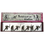 Britains set 1885, EXTREMELY RARE uncatalogued Soldiers in Action in Gasmasks