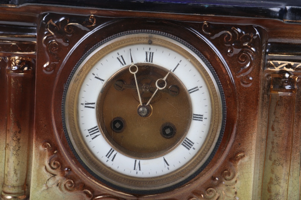 A 19th century painted ceramic cased mantle clock - Image 3 of 12