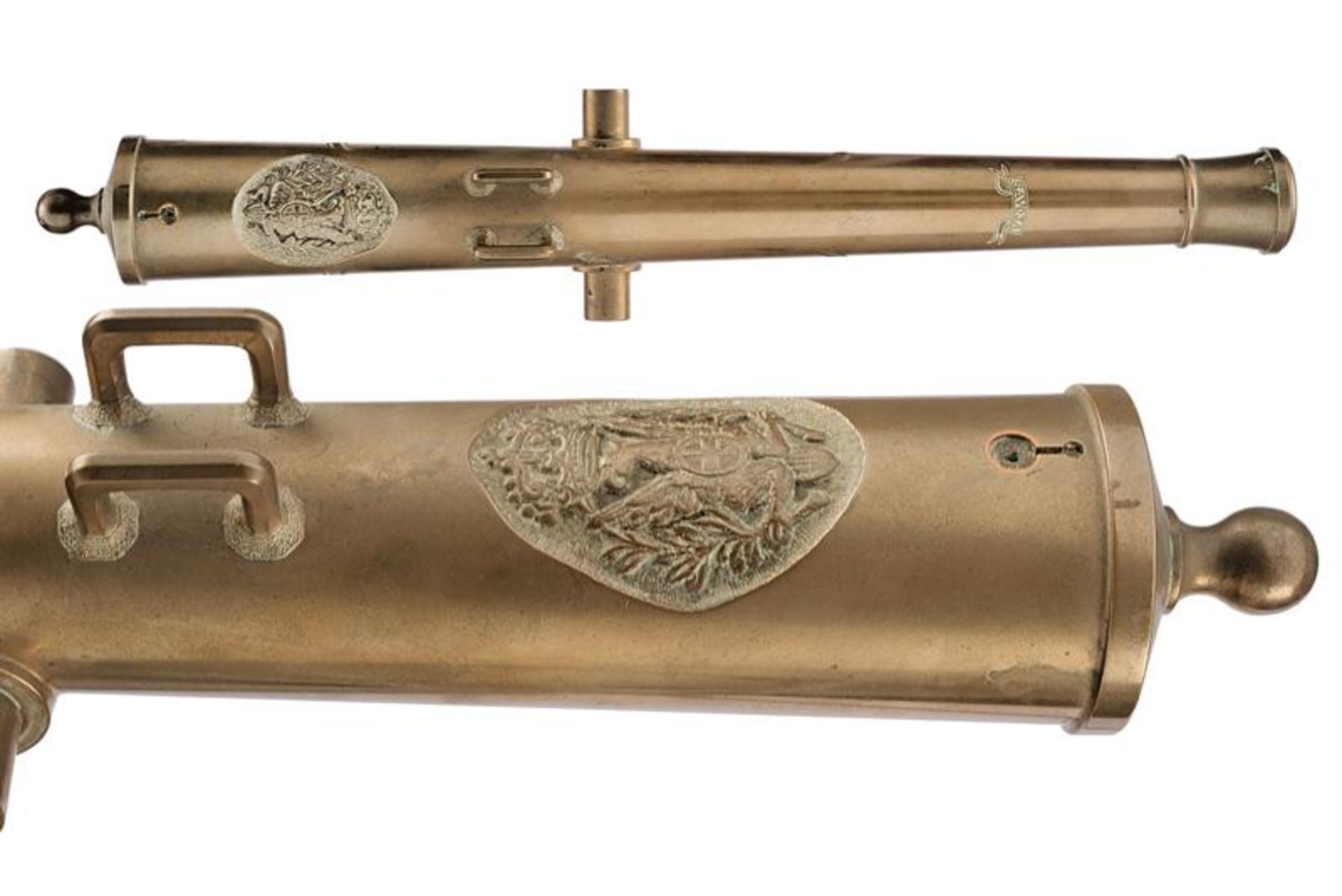 A cannon model with Savoy coat-of-arms