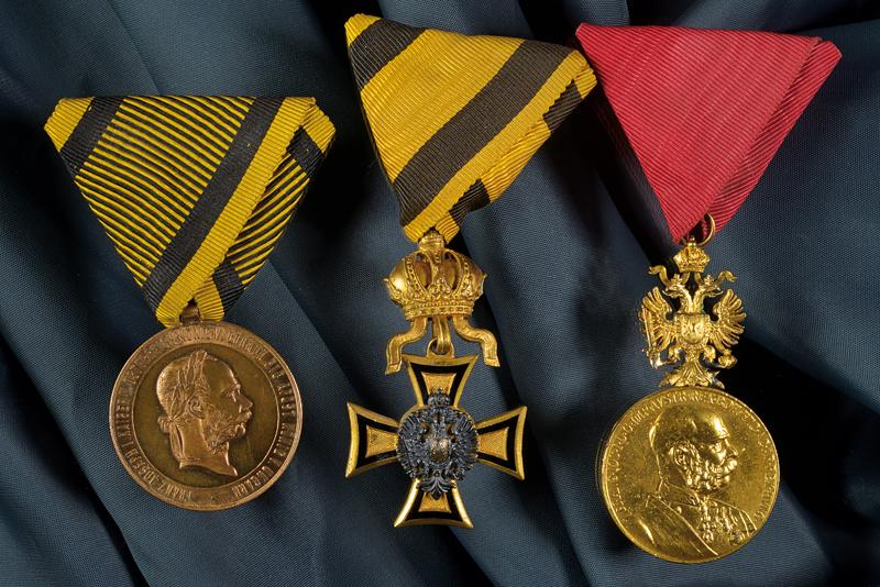 A lot of three medals