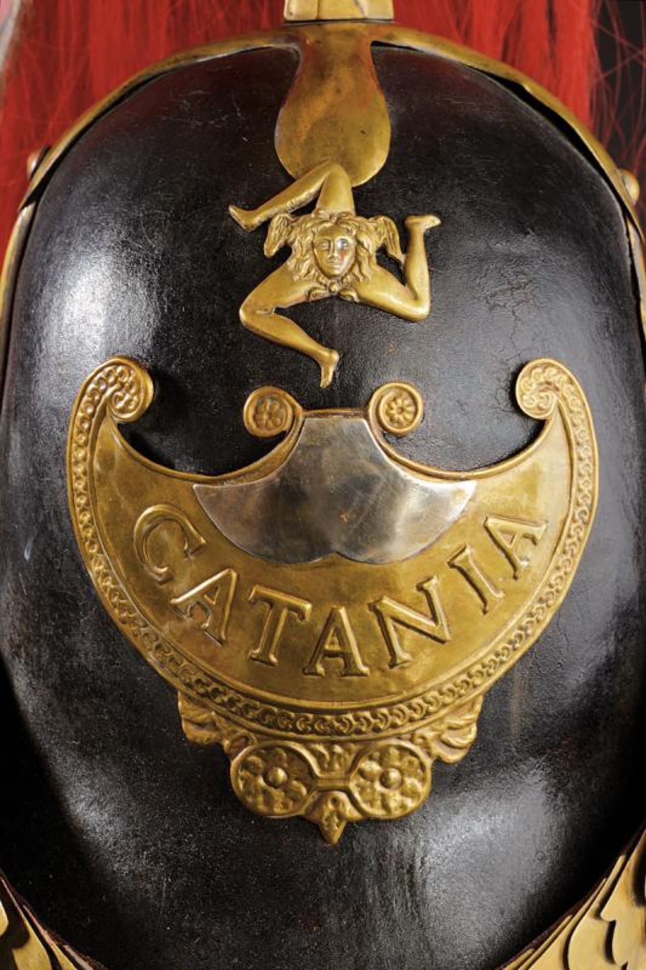 A Catania Civic Guard's helmet - Bild 5 aus 8