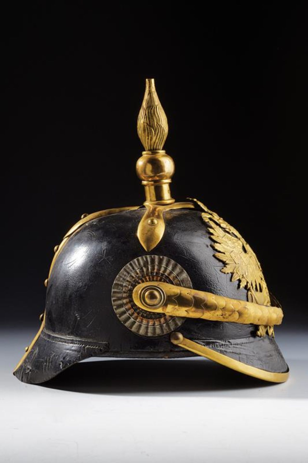 An artillery officer's helmet - Bild 3 aus 9