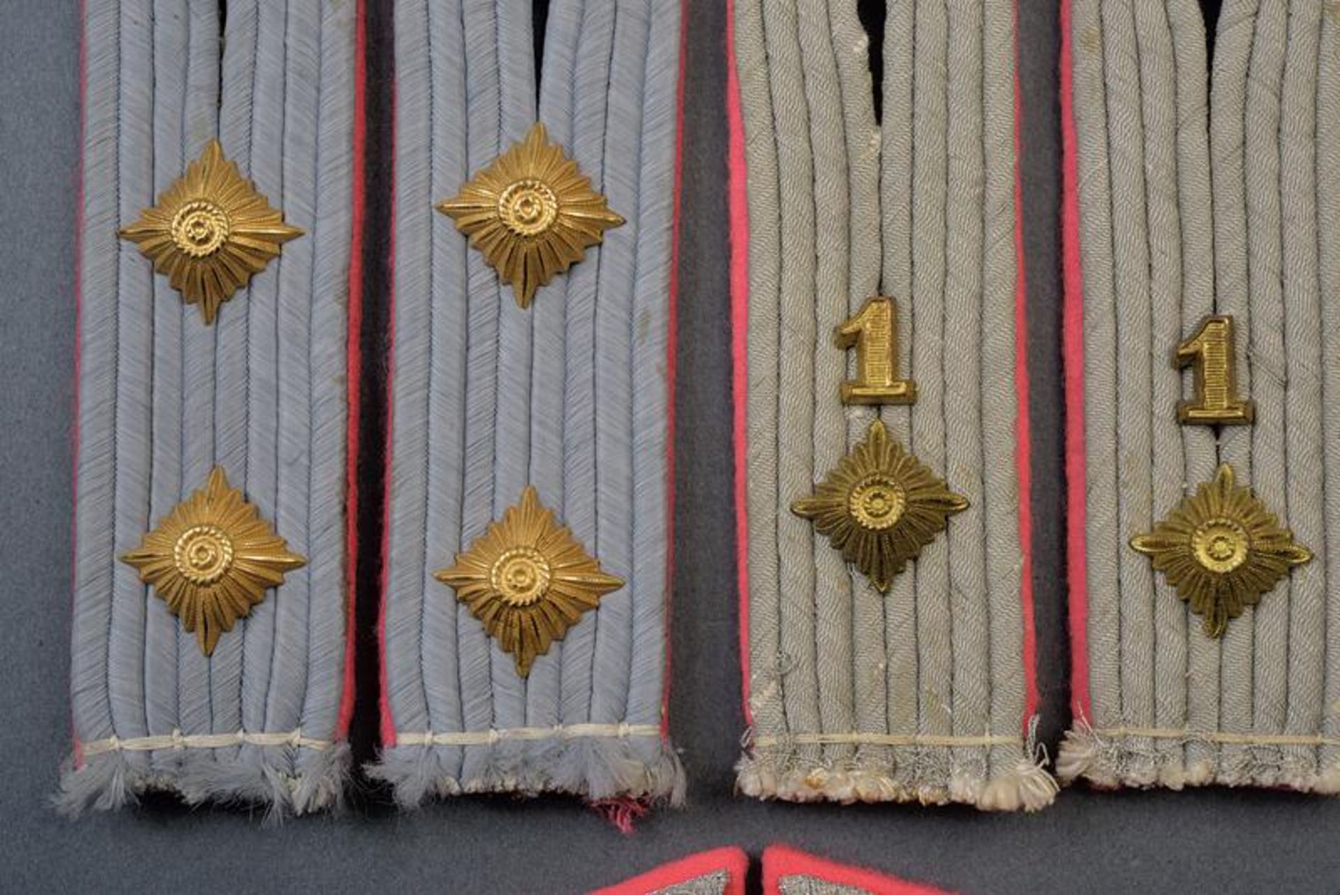 Three pairs of shoulder boards and two pairs of collar tabs for officer's of the Panzertruppe - Image 2 of 3