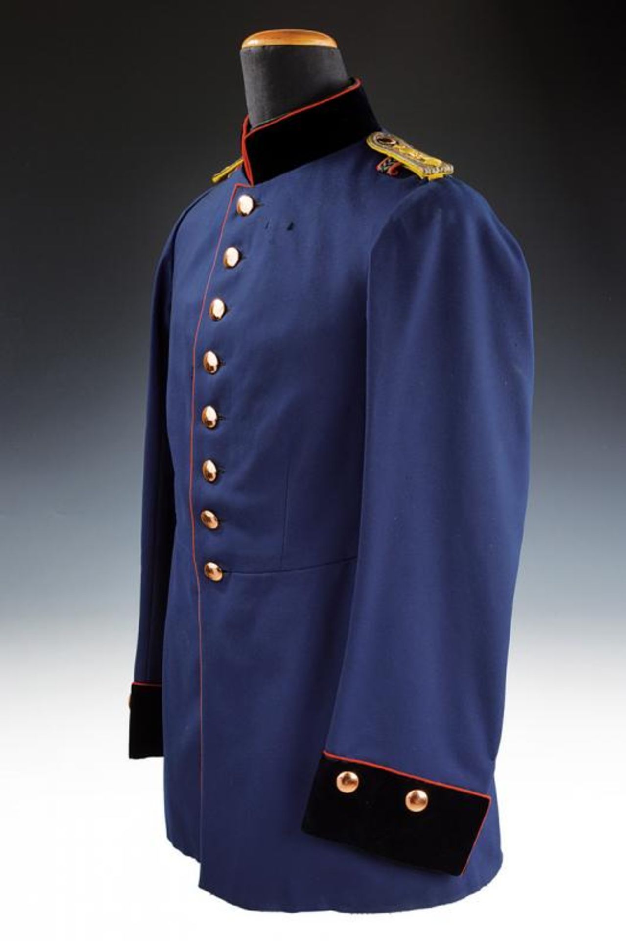 An officer's uniform of the Feldartiellerie-Regiment Nr. 5 - Bild 2 aus 6