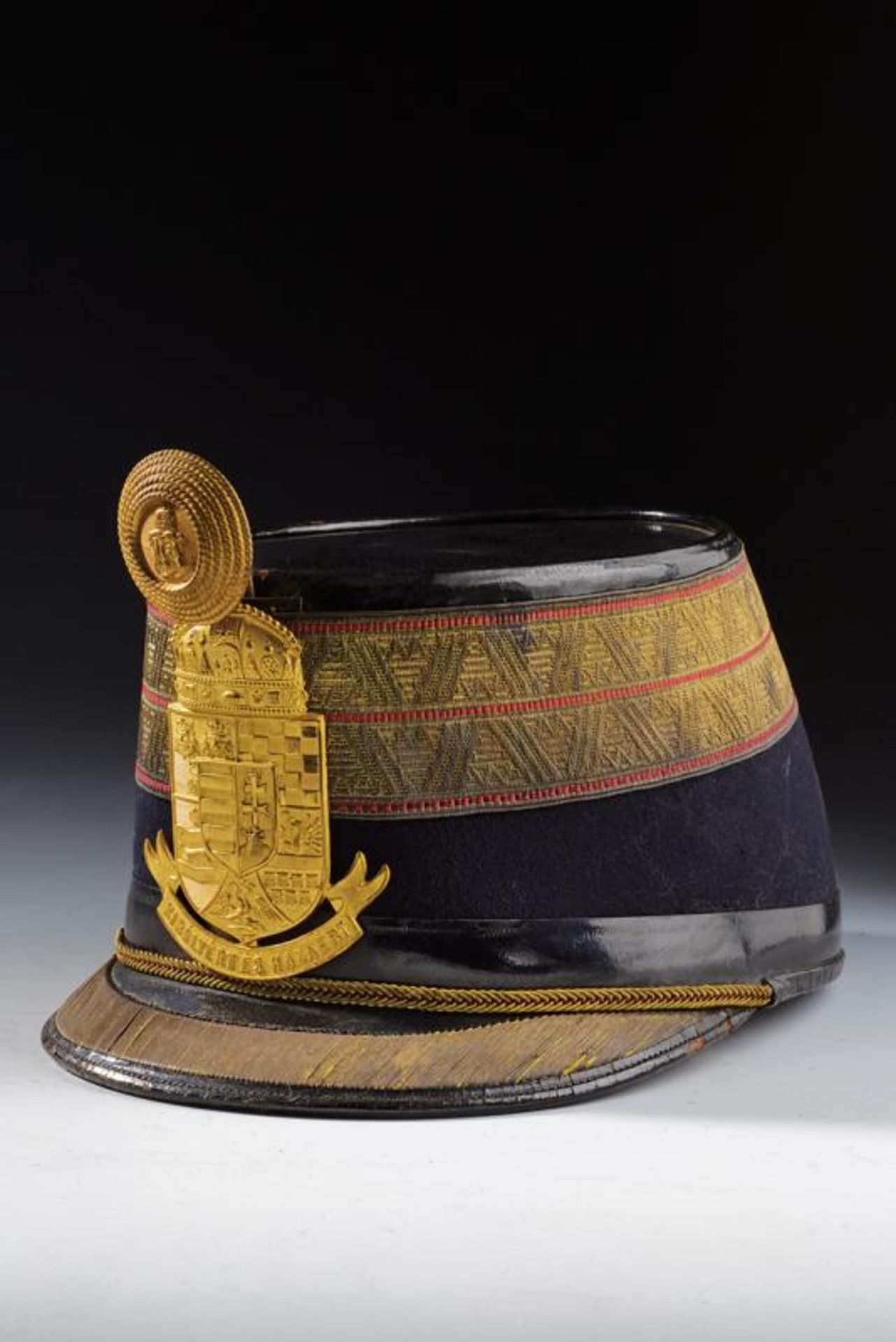 A Honved infantry captain's tschako