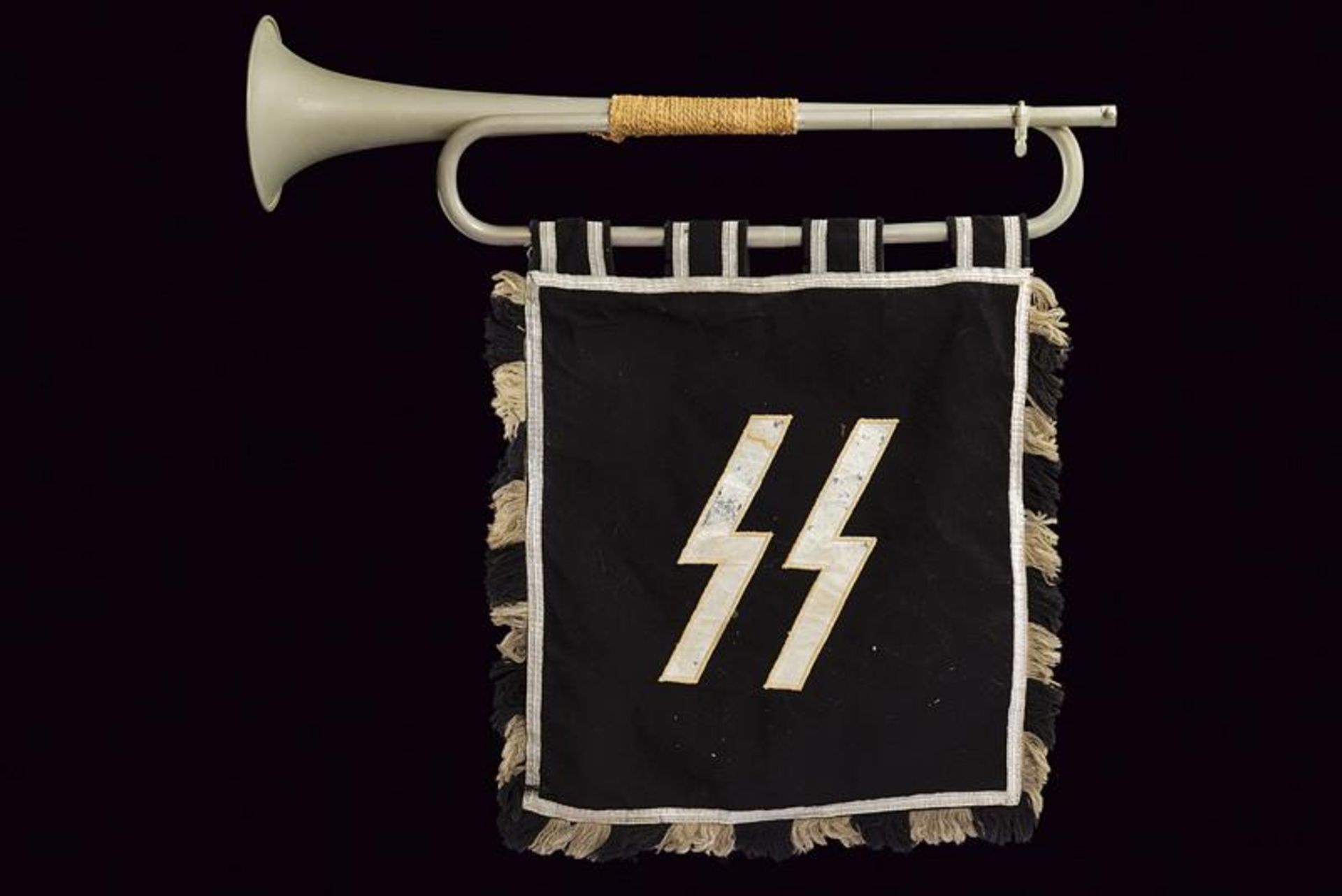 A Trumpet with Norwegian SS banner - Bild 6 aus 6
