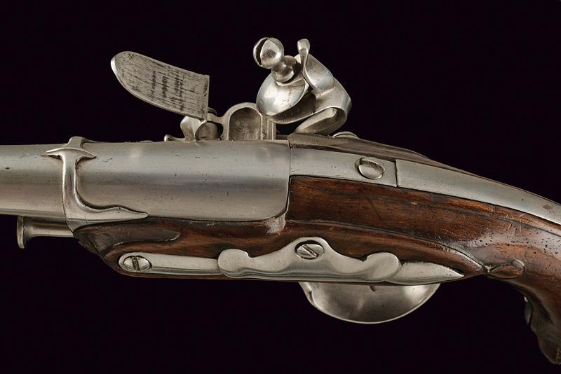 A 'Chien de mer' navy officer's flintlock pistol - Image 3 of 5