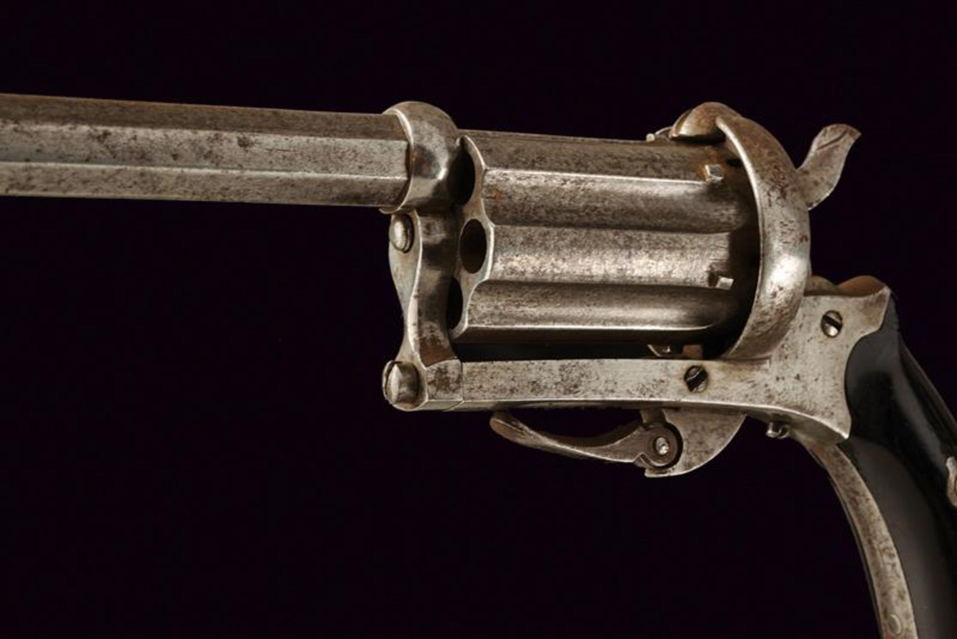 A pinfire pepperbox revolver - Bild 2 aus 4