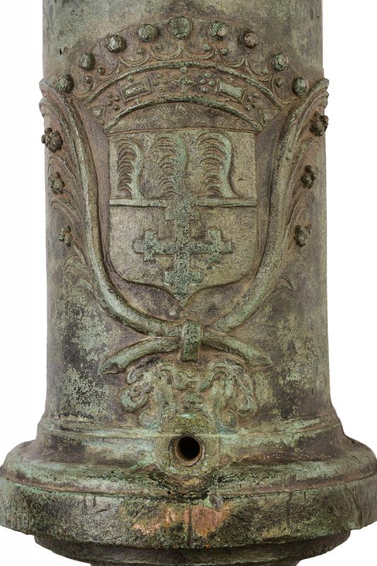 A very scarce pair of bronze cannons dated and with a coat of arms at the breach - Image 5 of 8