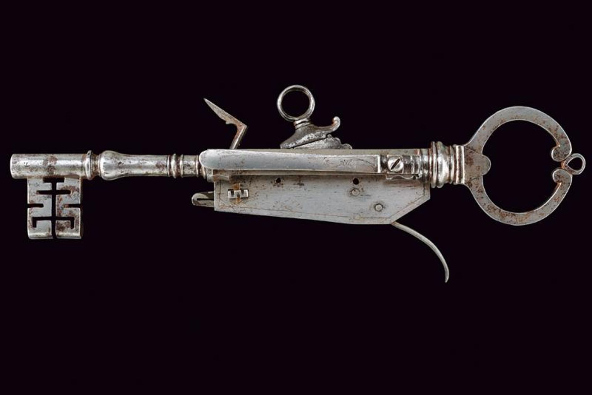 A beautiful key combined with a flintlock pistol - Image 2 of 10