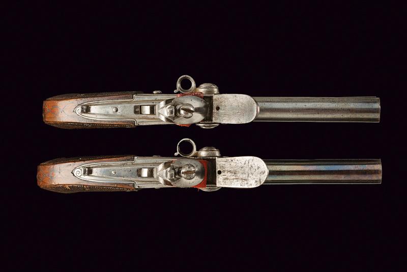 A pair of over and under barrelled flintlock pocket pistols - Image 2 of 3