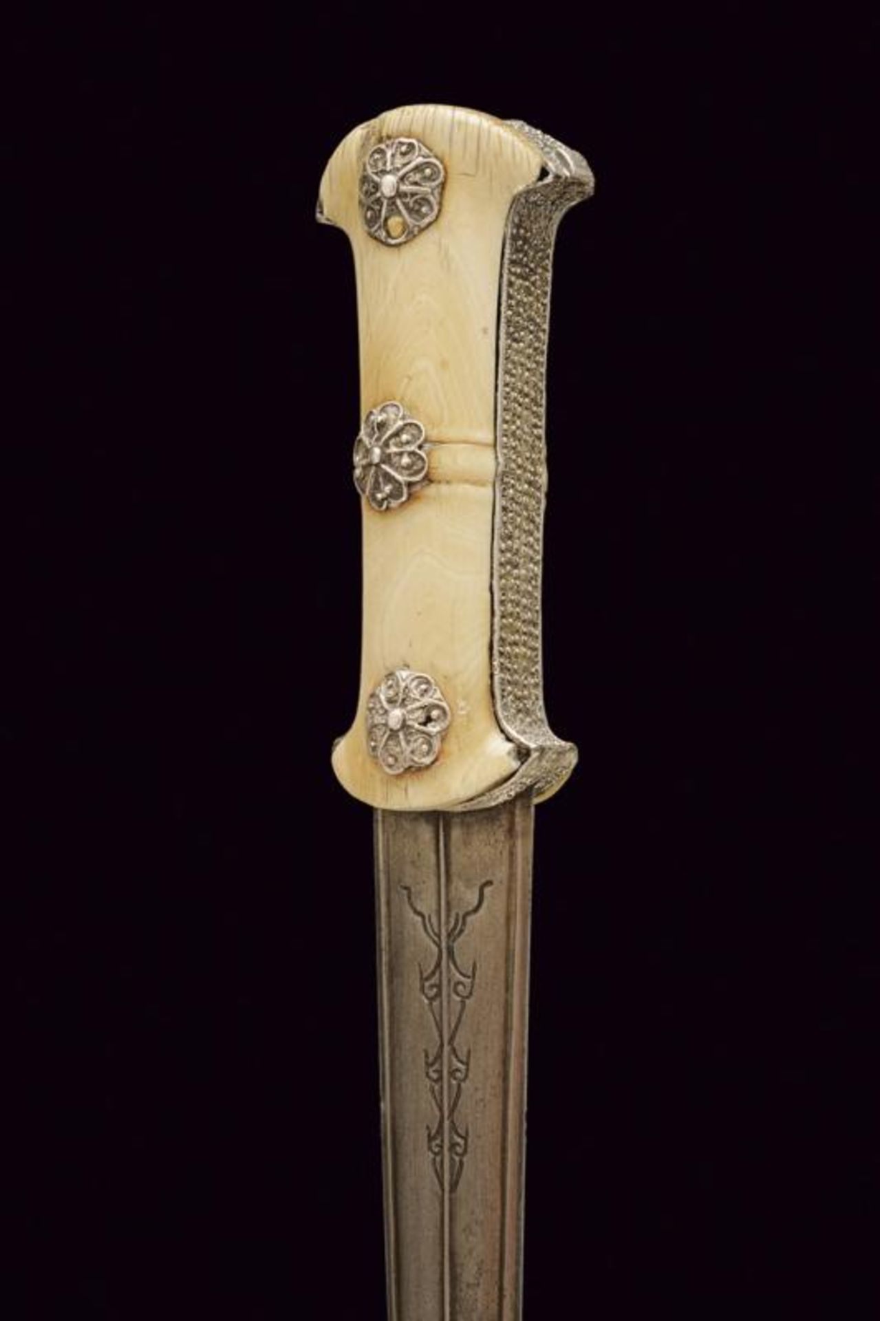 A rare dagger - Image 2 of 8