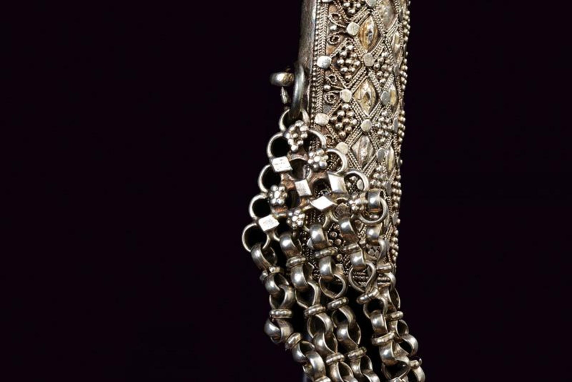 A silver scabbard - Bild 3 aus 3