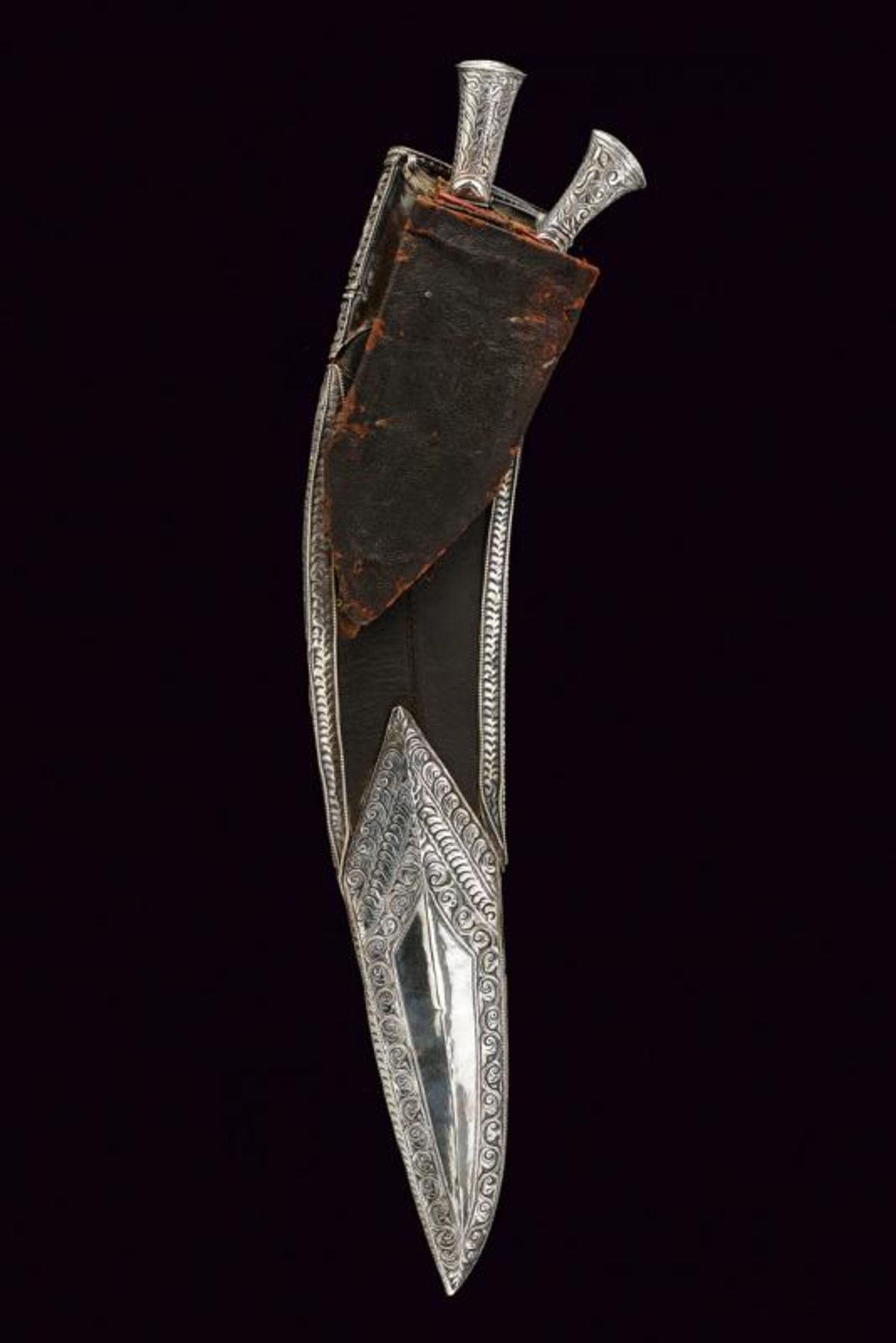 An exceptional silver mounted kukri - Bild 7 aus 13