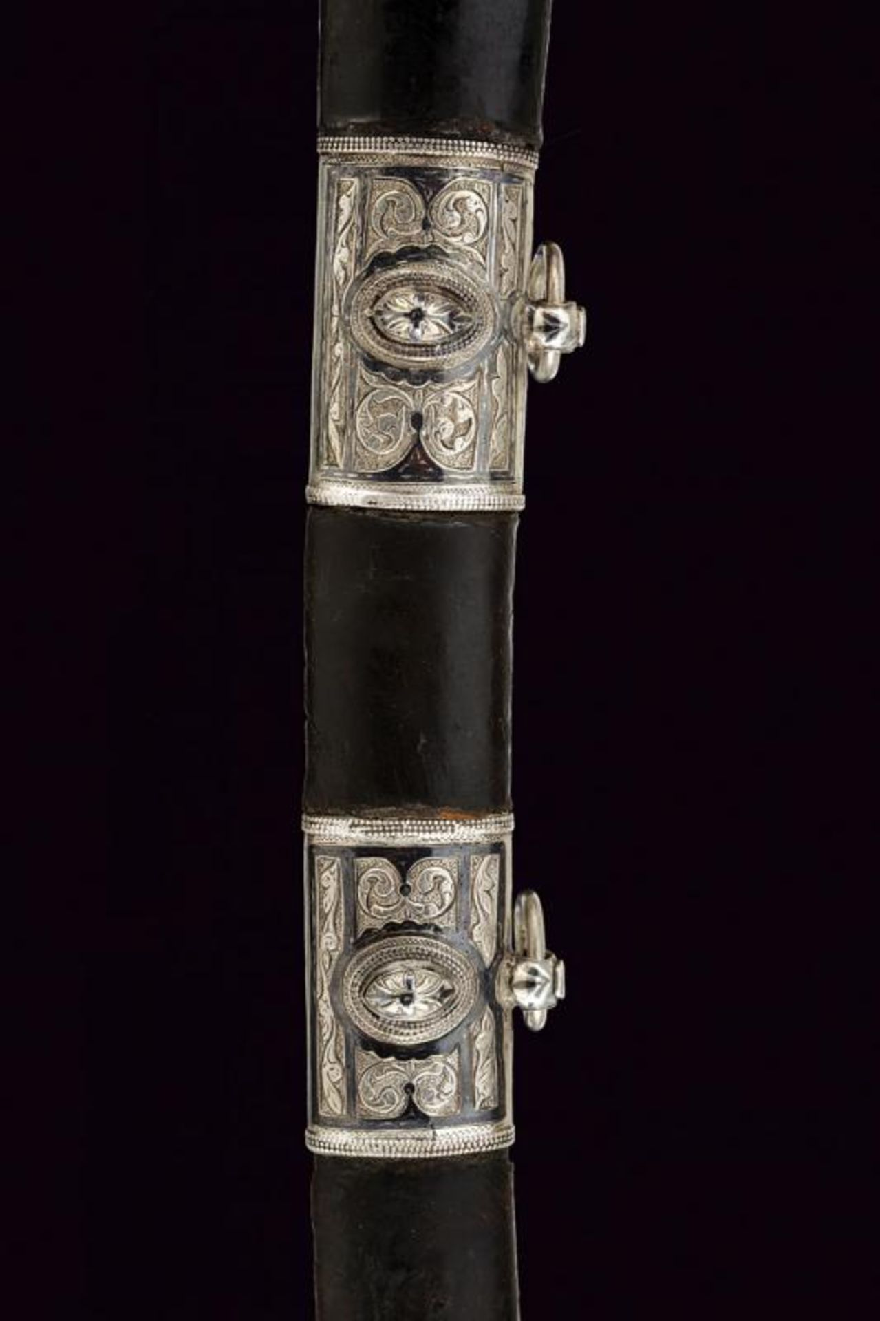 A silver mounted shasqua - Image 8 of 9