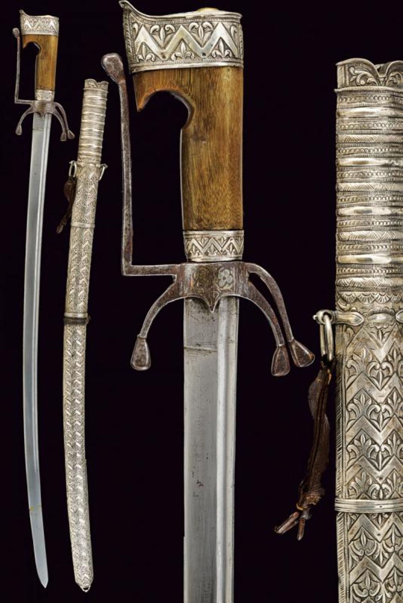 A silver mounted nimcha