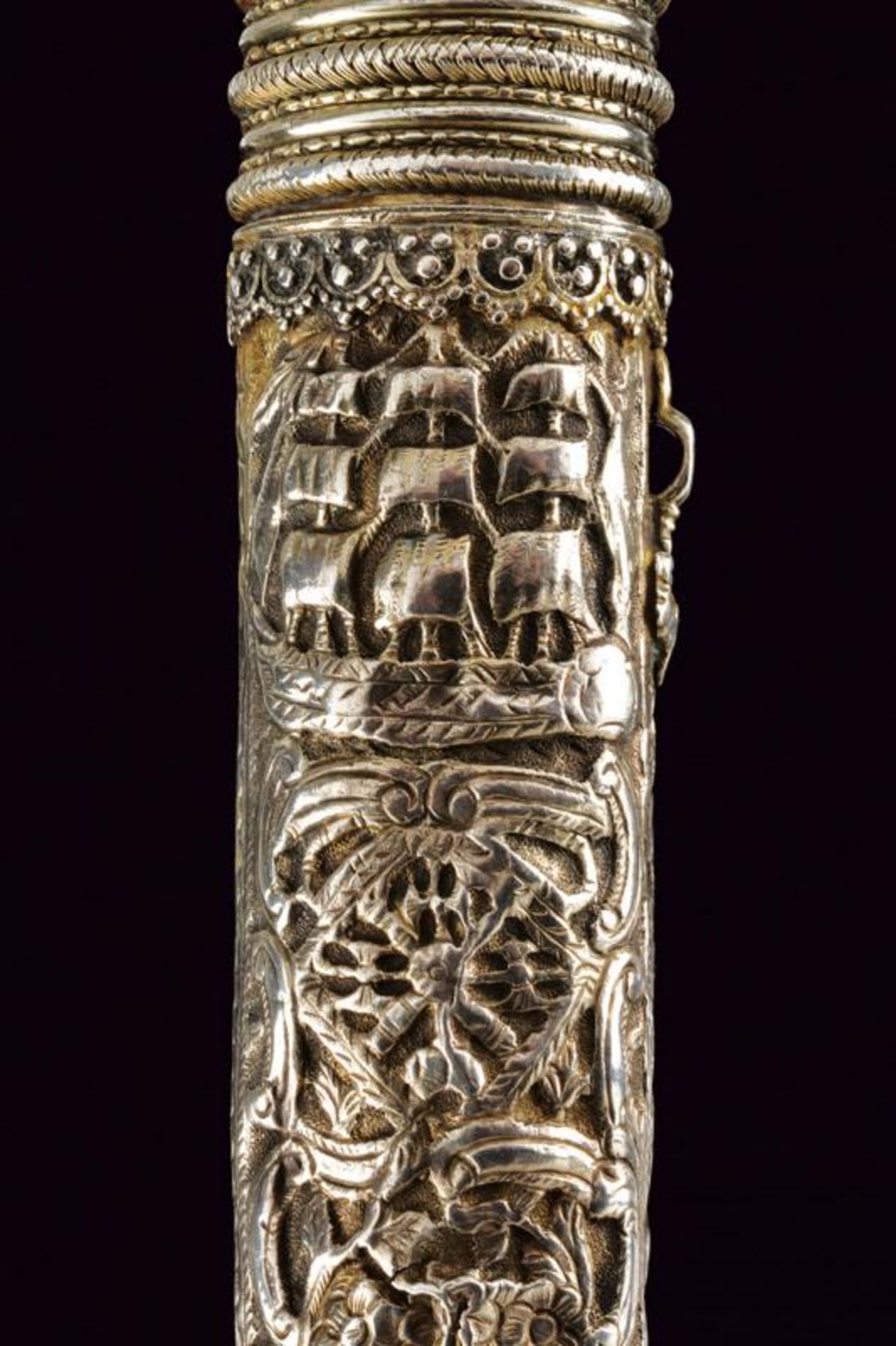 A rare silver mounted naval yatagan - Image 4 of 11