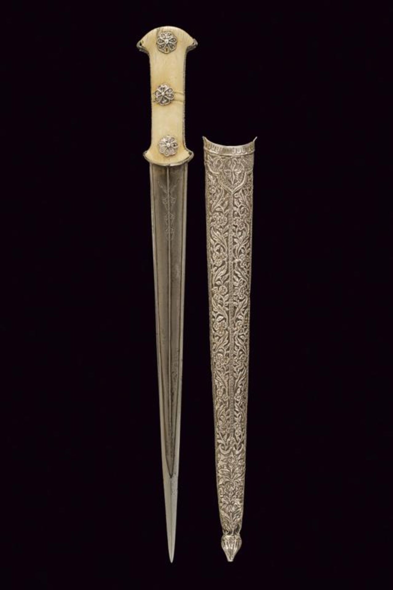 A rare dagger - Image 8 of 8