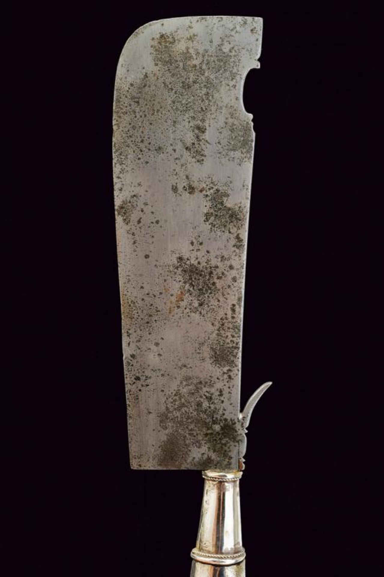 A ceremonial axe with silver hilt - Bild 4 aus 6