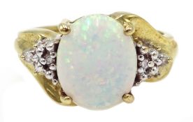 9ct gold opal and diamond ring, hallmarked Condition Report Approx 3.