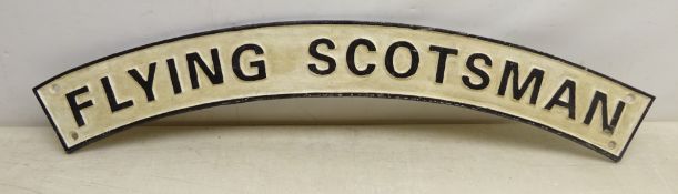 'Flying Scotsman' cast iron nameplate, L88cm Condition Report <a href='//www.