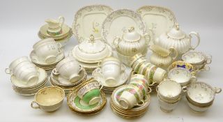 18th/ 19th century tea wares including gilt plain ground tea service with fluted teapot, slop bowl,