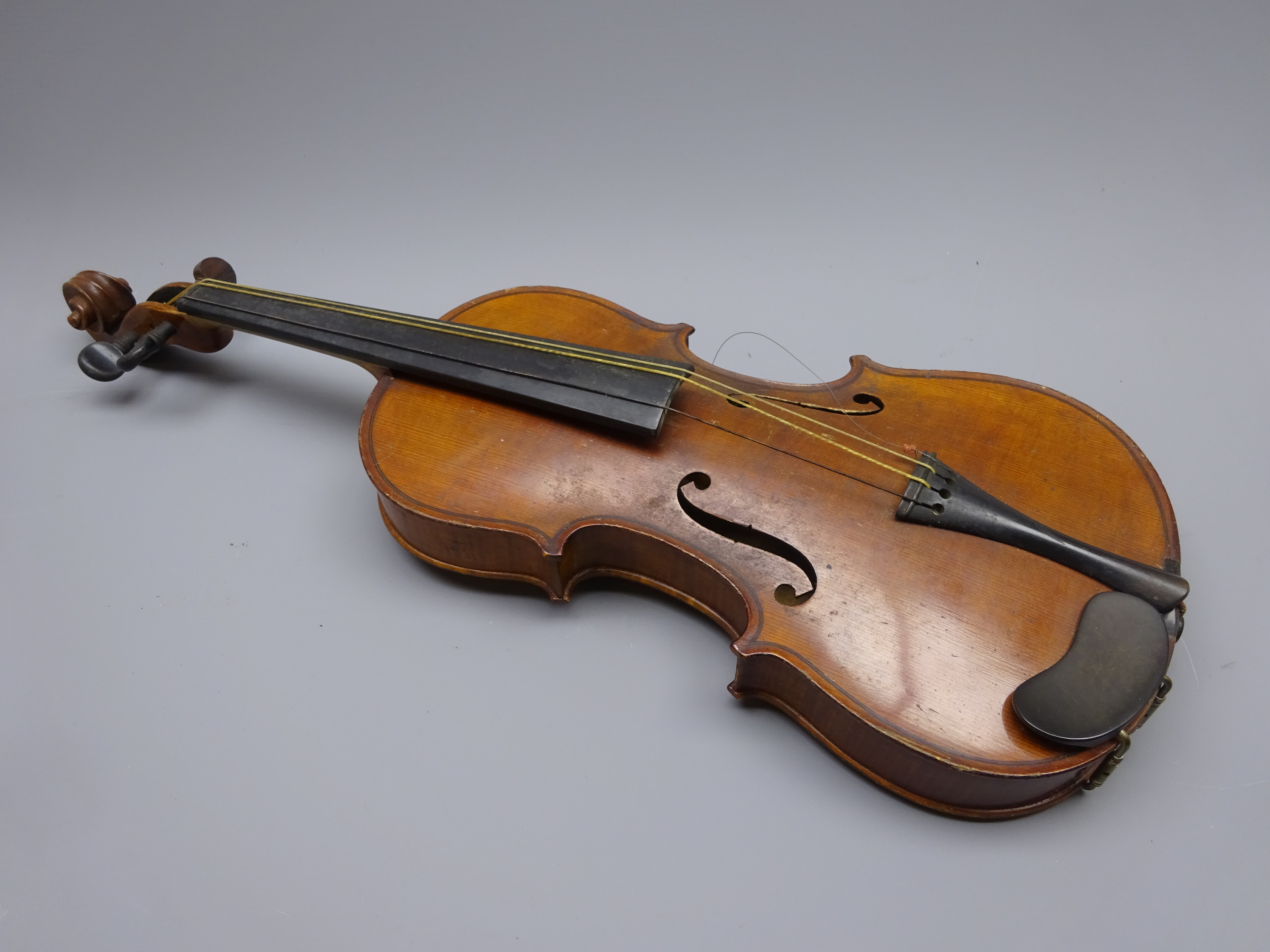 Early 20th century Saxony three-quarter size violin c1900 with 33. - Image 3 of 13