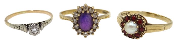 9ct gold pearl and garnet cluster ring,