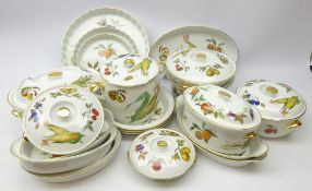 Royal Worcester Evesham Oven to Tableware including large casserole dishes, tureens, cooking pot,