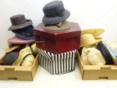 Millinery shop stock: Collection of ladies and gents straw hats by Kangol, Connor,