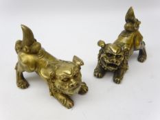 Pair of bronze Dog of Fo models (filled) L16cm