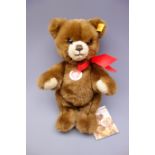 Modern Steiff teddy bear - 'Petsy' No.