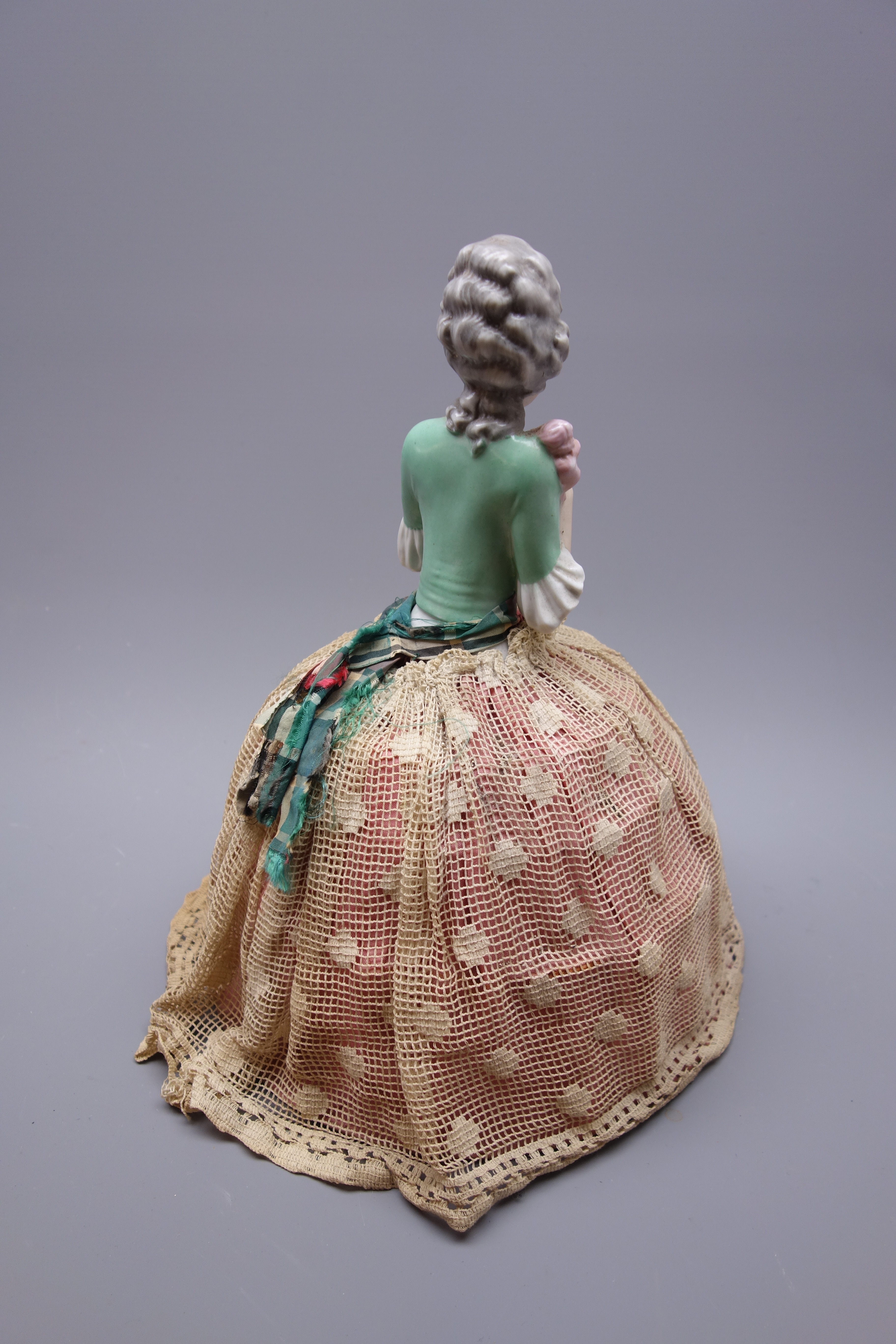 Continental porcelain half doll shade or cover, - Image 2 of 4